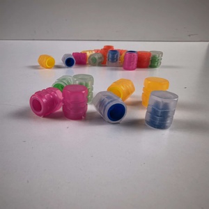 Tapas de Válvula Luminosas en la Oscuridad, Cubiertas de Válvula de Goma para Neumáticos de Coche, Motocicleta, Vehículo Eléctrico, Kit de Reparación de Neumáticos sin Cámara, Tamaño 2 Británico - Product Image 6