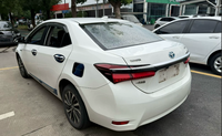 Toyota Corolla Hybride 1.8L Automatique Berline d'occasion 2018, Blanche 5 Places, Voiture Hybride Économe en Carburant pour l'Exportation