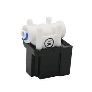 Válvula Solenoide de Tubería de PE de Conexión Rápida de 2 Puntos, Cierre Normal, Totalmente Sellada, de 12 V CC para Comederos de Granjas Porcinas, Fabricada por [Nombre de la Empresa] - Product Image 2