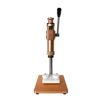 Machine de sertissage et de capsulage manuelle de haute qualité pour flacons de parfum avec matrices de sertissage interchangeables