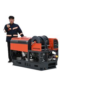 Nettoyeur de canalisations à essence à quatre cylindres ultra haute pression 200 bars max. Débouche facilement les tuyaux 1 - Product Image 1