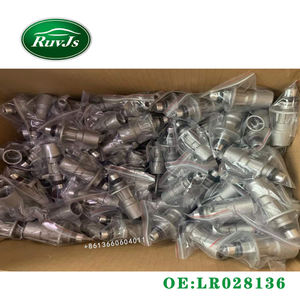 Tubería de agua de aluminio RuvJs LR011997 LR028136 para Land <span class=keywords><strong>Rover</strong></span> Discovery 4 5 L462 <span class=keywords><strong>Range</strong></span> <span class=keywords><strong>Rover</strong></span> Sport L320 L494 <span class=keywords><strong>Velar</strong></span> L560 Vogue L322 - Product Image 5