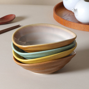 Bols en céramique faits à la main, style Japandi, pour dessert, usage domestique, design sous glaçure - Product Image 3
