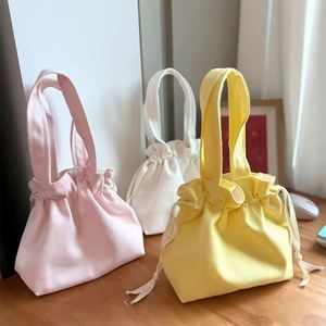 Custom Logo Portable Large Capacity Solid Color Zipper Closure Letter Pattern Long Handle <b>Medium</b> <b>Size</b> Canvas Tote <b>Bag</b> Wholesale - Product Image 3