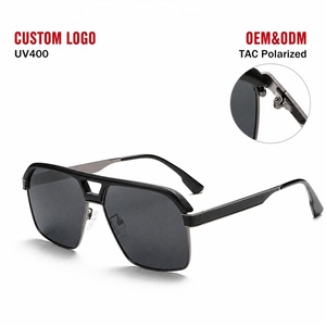 Gafas de sol cuadradas Sunray G065 para hombre, estilo moderno, look europeo, estilo urbano, moda para uso diario. - Product Image 1