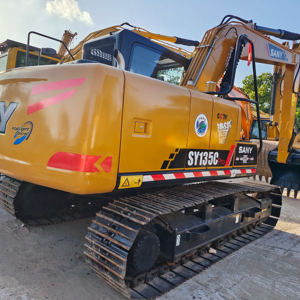 Pelle hydraulique sur chenilles Sany SY135C d'occasion de haute qualité Moteur de base Composants de moteur inclus Pelles sur chenilles d'occasion - Product Image 1