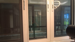 หน้าต่าง<span class=keywords><strong>บาน</strong></span><span class=keywords><strong>เลื่อน</strong></span>อลูมิเนียมกระจกสองชั้นพร้อม<span class=keywords><strong>มุ้ง</strong></span>กันยุงหน้าต่าง<span class=keywords><strong>บาน</strong></span><span class=keywords><strong>เลื่อน</strong></span>ประหยัดพลังงานอั<span class=keywords><strong>จ</strong></span>ฉริยะหรูหรา - Product Image 3