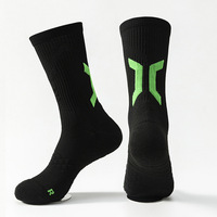 Chaussettes de sport en tricot colorées pour hommes, chaussettes de compression en tissu éponge pour l'automne, impression de logo personnalisée, respirantes, antibactériennes, chaussettes de basketball