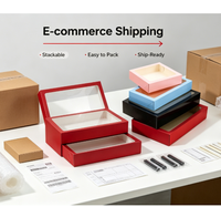 Boîte en papier prête à l'emploi pour emballage cadeau, boîte cadeau, cadeaux. Couvercles supérieur et inférieur en carton rigide. Boîtes vides. Personnalisé