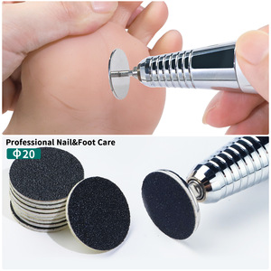 Juego de tabletas de pulido de manicura de Venta caliente, <span class=keywords><strong>lijadora</strong></span> eléctrica para eliminar la piel muerta, tabletas de fregado, pedicura, callos, papel de gasa - Product Image 1