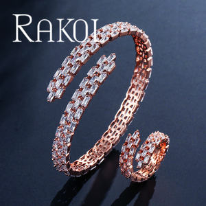 RAKOL SP3006 Unique Cool Style Rose Plaqué Or Trois Rangées Micro Incrusté Zircone Bracelet Ouvert Ensemble de Bagues - Product Image 5