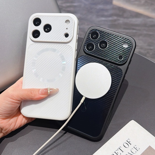 Minimalist Carbon Fiber Texture Phone Case for iPhone 14 15 16 17 Pro Max Magnetic Wireless Charging Shockproof Protect Cover