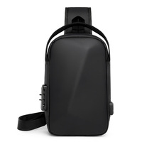 Sac à bandoulière EVA étanche pour hommes avec port de charge USB Sac à bandoulière à bandoulière antivol à la mode