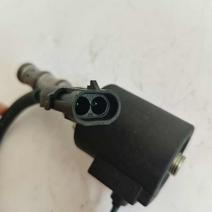 Source For KALMAR DCE 80-100/45E gear solenoid valve assembly 