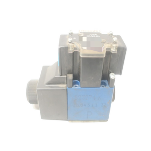 صمام تحكم هيدروليكي PLC 4WE6D6XEW110 N9DAV بجهد 120 فولت تيار متردد مع وحدة تحكم قابلة للبرمجة - Product Image 1