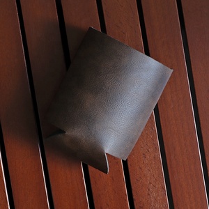 Chai Bia Nước Giải Khát Logo Khắc Laser <span class=keywords><strong>EVA</strong></span> Cách Nhiệt Chống Trượt Tùy Chỉnh Làm Mát Lon Bia Bằng Da <span class=keywords><strong>PU</strong></span> Thông Dụng - Product Image 4