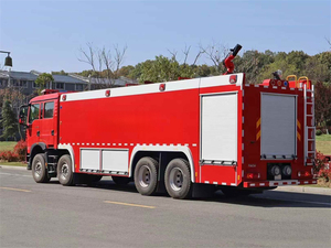Camion de lutte contre l'incendie robuste SINOTRUK HOWO 8X4 12 roues, 22000 litres d'eau et de mousse, pour sites miniers et industrie lourde - Product Image 5