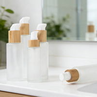 Botol Lotion Kosmetik Kaca Buram 30ml 50ml 60ml 100ml 120ml Dengan Tutup Kayu Bambu