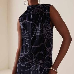 Abito Lungo Senza Maniche Personalizzato <span class=keywords><strong>con</strong></span> Tagli a Spirale, Scollatura Asimmetrica Drappeggiata, <span class=keywords><strong>Spacco</strong></span> Alto Frontale e Pieghe - Product Image 3