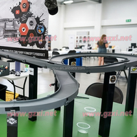 Piste de Voiture à Gravité avec Cadre Métallique Robuste |   Simulateur de course à boucle réglable avec banc et support pour usage commercial