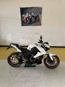 Xiao <span class=keywords><strong>Feng</strong></span> No. Motocicleta Usada de Gasolina 9 <span class=keywords><strong>Yong</strong></span> Yuan 350cc - Inyección Electrónica de Combustible, Refrigeración por Agua, Doble Cilindro - Product Image 1