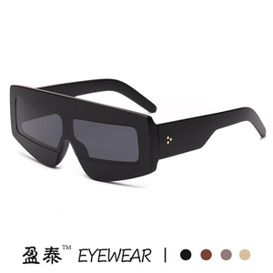 Eyewear <b>Oversized</b> Square <b>Sunglasses</b> UV400 PC Frame Unisex Fashion Style - Product Image 2