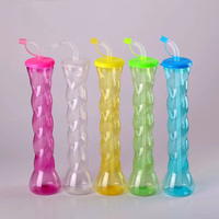 Logo personnalisable Gobelets à smoothie en plastique PET de 380ml avec Offres Spéciales de paille pour boire directement dans la cour et l'eau