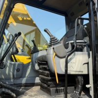 Excavatrice sur chenilles d'occasion CAT 325D2L 25 tonnes 2022, 900 heures, châssis long, godet de 1,38 m³ pour travaux en carrière en Europe