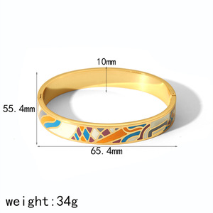 สร้อยข้อมือเคลือบไทเทเนียมเหล็กเคลือบสีลายเรขาคณิตเครื่องประดับสำหรับทุกเพศ - Product Image 4