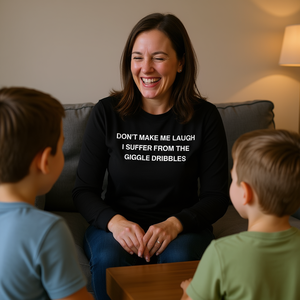 Giggle Dribbles Je fais pipi quand je rigole T-shirt à manches longues pour maman - Product Image 3