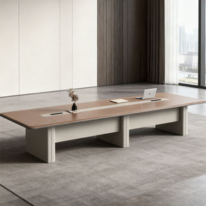 طاولة مؤتمرات مستطيلة أنيقة متينة وبسيطة مناسبة لغرف اجتماعات المؤسسات - Product Image 1