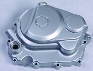 Couvercle d'embrayage côté droit de haute qualité pour CG200 10 pièces de moteur en aluminium de <span class=keywords><strong>moto</strong></span> argent pour le Transport maritime et aérien <span class=keywords><strong>livraison</strong></span> <span class=keywords><strong>rapide</strong></span> - Product Image 2