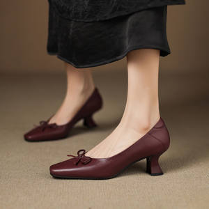 Cialisa personnalisé en cuir véritable de haute qualité femmes pompes 2025 automne mode papillon-<span class=keywords><strong>noeud</strong></span> bout carré robe chaussures à talons hauts nouveau - Product Image 3