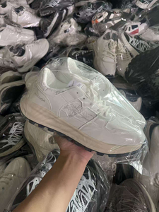 Venta al por mayor <span class=keywords><strong>de</strong></span> fábrica: Zapatillas <span class=keywords><strong>de</strong></span> moda <span class=keywords><strong>para</strong></span> <span class=keywords><strong>mujer</strong></span>, pacas <span class=keywords><strong>de</strong></span> zapatos mixtos, stock <span class=keywords><strong>de</strong></span> zapatos usados <span class=keywords><strong>para</strong></span> <span class=keywords><strong>mujer</strong></span> - Product Image 5