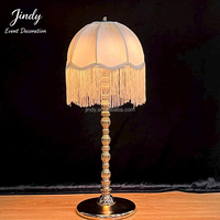 Lampe LED rechargeable moderne bordeaux, centre de table doré, décoration de table de mariage