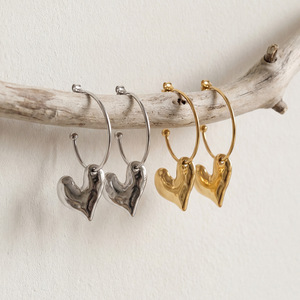 Pendientes de Corazón de Moda, Acero Inoxidable 316L, Chapados en Oro PVD, para Mujer - Product Image 4