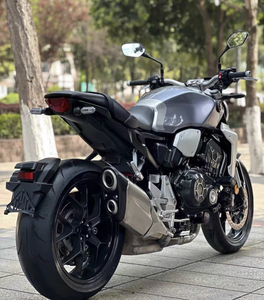 Utilisé pour <span class=keywords><strong>Yamaha</strong></span> MT09. Super puissance 890cc, motos de rue d'occasion de haute qualité pour la vente en gros. - Product Image 3