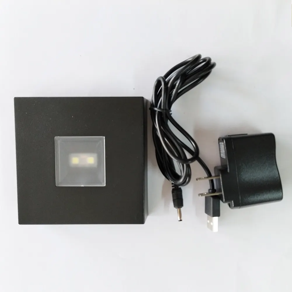 Adaptor Usb Kotak CIP Led Smd Led Kecerahan Tinggi Warna Hitam atau Dasar Lampu Led Kristal 3D Bertenaga Baterai