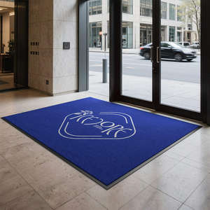 Tapis d'entrée commercial robuste en nylon 6.6, tapis personnalisé avec logo, avec dos antidérapant en caoutchouc, lavable en machine - Product Image 1