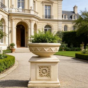 Urne <span class=keywords><strong>en</strong></span> <span class=keywords><strong>pierre</strong></span> préfabriquée à finition antique pour aménagement paysager de château, urne romaine pour plantes, urne <span class=keywords><strong>en</strong></span> <span class=keywords><strong>pierre</strong></span> <span class=keywords><strong>reconstituée</strong></span> pour terrains de palais - Product Image 1