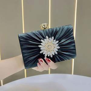 Tas Tangan Wanita Bordir Mutiara <span class=keywords><strong>Prom</strong></span> 2025, Tas Malam Mewah untuk Pernikahan, Gaya Cina, Tas Clutch Berkilau - Product Image 2