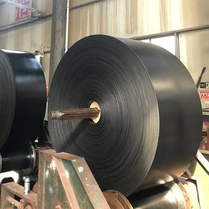 Nylon polyester zwarte rubber transportband / bandtransportband voor mijnbouw, steen, zand, cement - Product Image 2