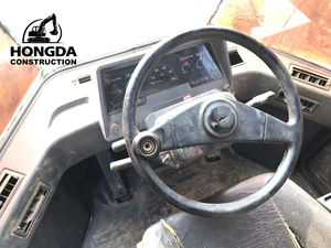 Chargeuse sur pneus d'occasion KOMATSU WA470-3 en bon état de fonctionnement Machine japonaise originale de haute qualité à vendre à des prix abordables - Product Image 6