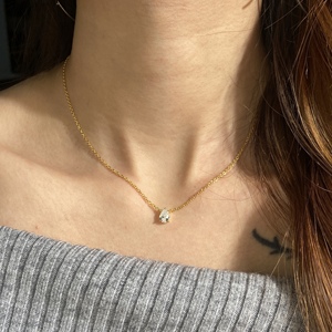 Collar con colgante de lágrima de moda para mujer, chapado en oro de 18 quilates, con pequeño dije de pera, circonita cúbica, joyería de moda al por mayor - Product Image 3