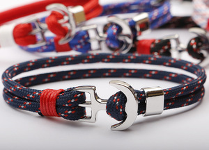 Braccialetti Regolabili Intrecciati in Paracord con Ciondoli a Forma di Amo da Pesca e Ancora, Personalizzabili e alla Moda, Unisex - Product Image 2
