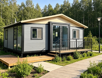 Casa Prefabricada Móvil Tipo Villa con Revestimiento de Madera, Techo a Dos Aguas, Casa Modular para Glamping, Resort, Cabaña Vacacional