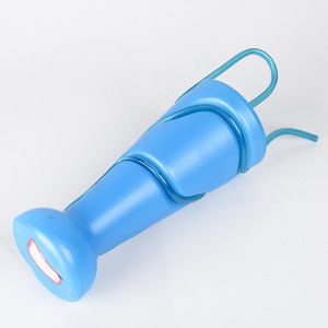 Gobelet de fête en plastique 600 ml avec paille intégrée, en plastique PP, couleur personnalisée, logo personnalisé, vente en gros - Product Image 3