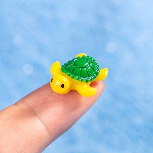 Nouveaux Ornements Miniatures Populaires pour Micro-Paysages : Accessoires de Décoration Tortue Marine en Résine DIY - Product Image 4