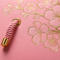 Sac cadeau en papier doré floral personnalisé avec poignée torsadée, sac de shopping de luxe imprimé avec logo personnalisé
