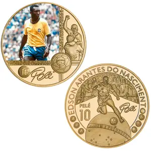 Venda quente o rei de futebol pele de ouro moeda comemorativa em memória de pele personalizada moedas lembrança presente para fãs